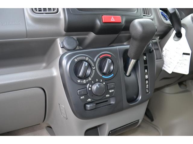 �~���̍����`���[�j���O�V���b�v�ł͂Ȃ��Ⴂ�X�^�b�t�����C�ɓ����Ă��邨�X�ł��̂ł��C�y�ɂ����X�A���₢���킹��������