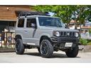 ジムニー ＸＣ　ＧＢカスタムカー　３インチリフトアップ　１６インチアルミホイール　ＴＯＹＯタイヤ　アルミバンパー　届出済未使用車　新車保証付き（6枚目）