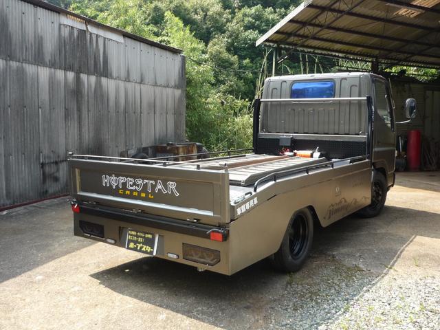 キャンター ロング全低床ＳＡ　４ナンバー積載車　３Ｌターボ　オートマ（3枚目）