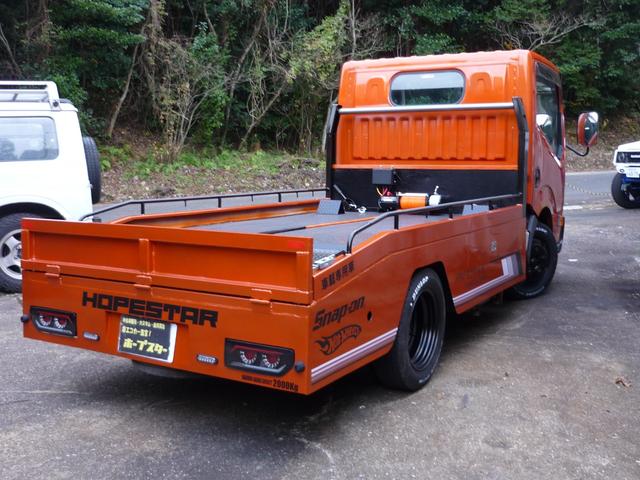 アトラストラック 　４ナンバー積載車　２０００ｋｇ積　６速オートマ　３Ｌターボ（3枚目）