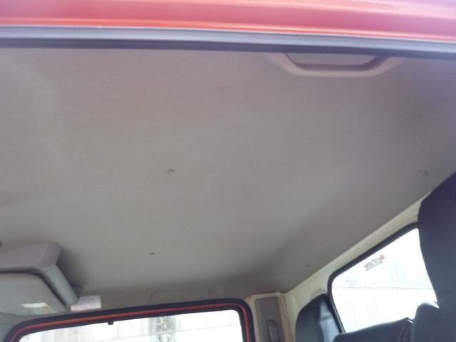 アトラストラック 　４ナンバー積載車　２０００ｋｇ積　６速オートマ　３Ｌターボ（22枚目）