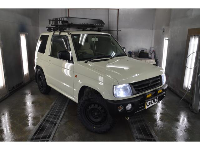 �A�E�g�h�A�J�X�^���I