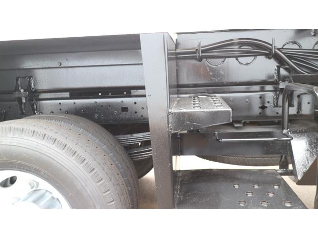 デュトロ 　アイチ高所作業車　ＳＫ１７Ａ　作業床高１７．１Ｍ　スカイマスター　上物同年　ターボ　鉄２００ＫＧバケット　自動格納　５速ミッション車（21枚目）