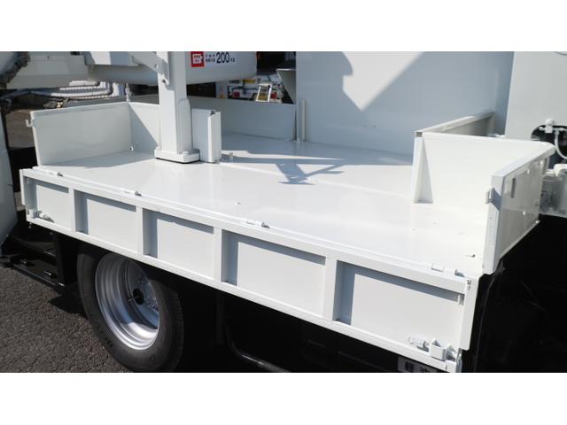 デュトロ 　アイチ高所作業車　ＳＢ１２Ａ　ＦＲＰ２００ＫＧバケット　最大積載量１５０ＫＧ　ターボ　作業床高１２Ｍ（6枚目）