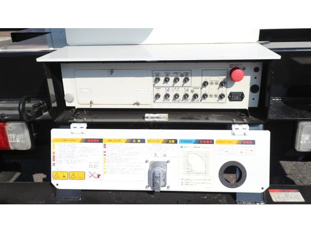 デュトロ 　アイチ高所作業車　ＳＢ１２Ａ　ＦＲＰ２００ＫＧバケット　最大積載量１５０ＫＧ　ターボ　作業床高１２Ｍ（7枚目）