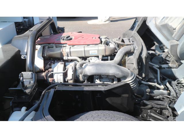 デュトロ 　アイチ高所作業車　ＳＢ１２Ａ　ＦＲＰ２００ＫＧバケット　最大積載量１５０ＫＧ　ターボ　作業床高１２Ｍ（17枚目）