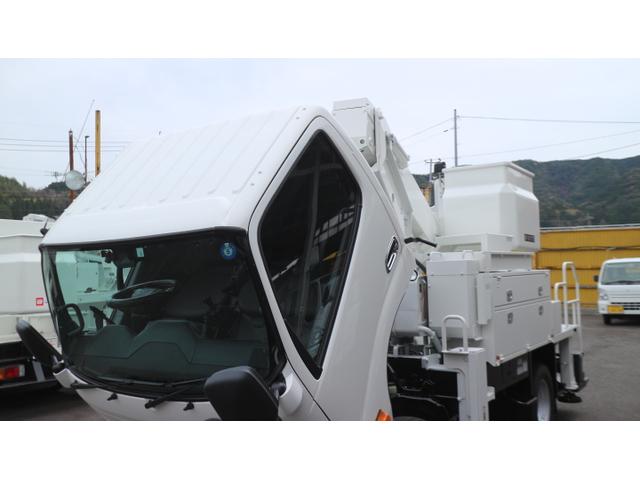 デュトロ 　タダノ高所作業車　ＡＴ１２１ＴＴＥ　電工仕様　作業床高１２．１Ｍ　ＦＲＰ２００ＫＧバケット　第３ＦＲＰブーム（23枚目）