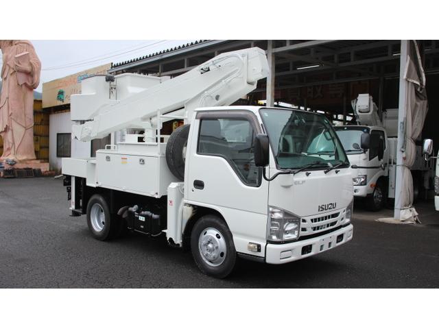 エルフトラック 　タダノ高所作業車　ＡＴ１１０ＴＴＥ　作業床高１１Ｍ　電工仕様　第３ＦＲＰブーム　アウトリガー自動張り出し格納　ブーム自動格納　ＦＲＰ２００ＫＧバケット（2枚目）