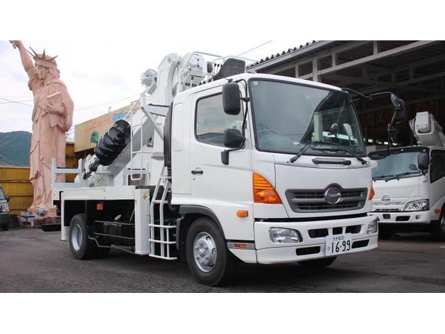 ヒノレンジャー 　アイチ　穴掘建駐車　Ｄ７０Ａ　大型　最大積載量１５５０ＫＧ　ＪＯ７Ｅ　ターボ　Ｆ６速　モーメントリミッター無し　上物同年（2枚目）