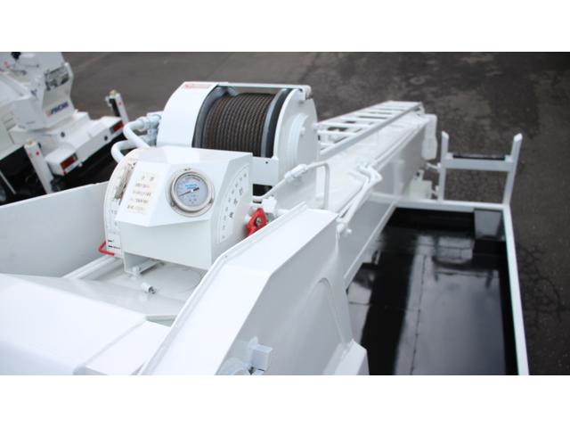 ヒノレンジャー 　アイチ　穴掘建駐車　Ｄ７０Ａ　大型　最大積載量１５５０ＫＧ　ＪＯ７Ｅ　ターボ　Ｆ６速　モーメントリミッター無し　上物同年（13枚目）