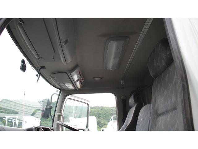 ヒノレンジャー 　アイチ　穴掘建駐車　Ｄ７０Ａ　大型　最大積載量１５５０ＫＧ　ＪＯ７Ｅ　ターボ　Ｆ６速　モーメントリミッター無し　上物同年（19枚目）