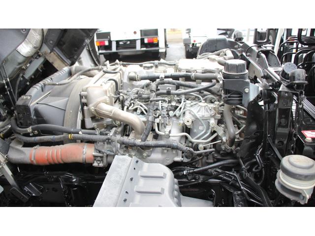 ヒノレンジャー 　アイチ　穴掘建駐車　Ｄ７０Ａ　大型　最大積載量１５５０ＫＧ　ＪＯ７Ｅ　ターボ　Ｆ６速　モーメントリミッター無し　上物同年（22枚目）