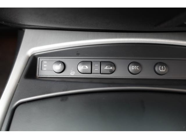 Ｚ４ ロードスター２．５ｉ　ソフトトップモーター交換対策済みブラックレザーシート／シートヒーター／純正アルミ／ＨＩＤ／ＥＴＣ（38枚目）