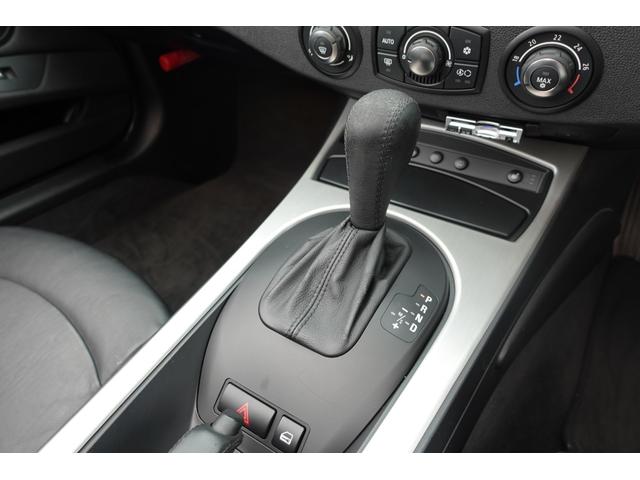 Ｚ４ ロードスター２．５ｉ　ソフトトップモーター交換対策済みブラックレザーシート／シートヒーター／純正アルミ／ＨＩＤ／ＥＴＣ（39枚目）