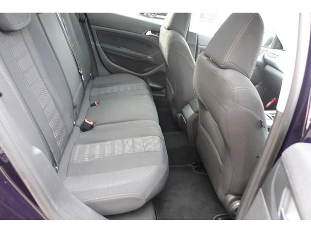 ３０８ ＳＷ　アリュール　ブルーＨＤｉ　ディーゼルターボ／ガラスルーフ／純正ナビ／ＴＶ／純正アルミ（34枚目）