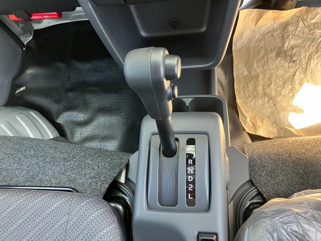 スーパーキャリイ Ｘ　４ＷＤ　衝突軽減ブレーキ　クリアランスソナー　フル装備　パワーウインドウ　オートマ車　キーレス　アイドリングストップ　Ｗエアバッグ（30枚目）