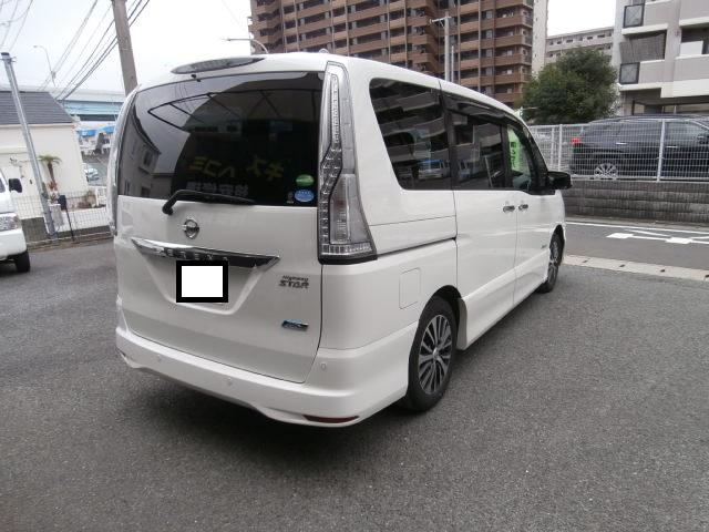 日産 セレナ