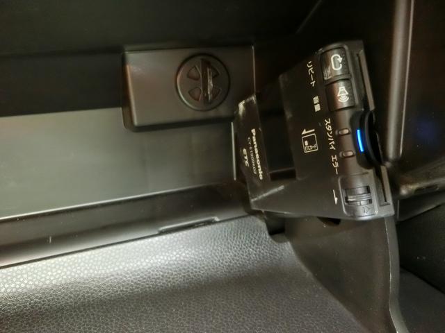 ＭＩＮＩ 　ＥＴＣ　ナビ　アルミホイール　キーレスエントリー　電動格納ミラー　ＡＴ　ＣＤ　ミュージックプレイヤー接続可　エアコン（10枚目）