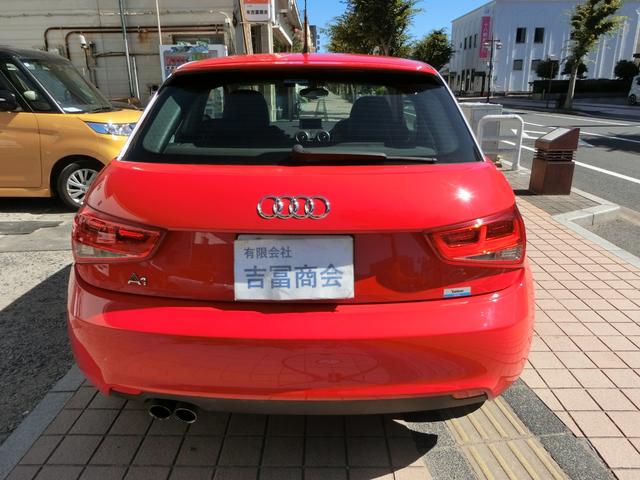 Ａ１ １．４ＴＦＳＩ　ＥＴＣ　ナビ　アルミホイール　オートライト　キーレスエントリー　シートヒーター　ＡＴ　盗難防止システム　ＡＢＳ　ＥＳＣ　ＣＤ　ＵＳＢ　Ｂｌｕｅｔｏｏｔｈ　エアコン　パワーステアリング　パワーウィンドウ（15枚目）