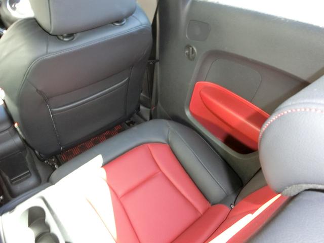 Ａ１ １．４ＴＦＳＩ　ＥＴＣ　ナビ　アルミホイール　オートライト　キーレスエントリー　シートヒーター　ＡＴ　盗難防止システム　ＡＢＳ　ＥＳＣ　ＣＤ　ＵＳＢ　Ｂｌｕｅｔｏｏｔｈ　エアコン　パワーステアリング　パワーウィンドウ（24枚目）