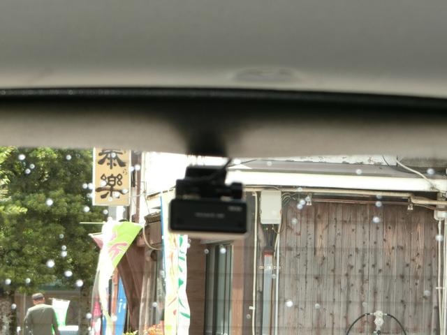 ＭＩＮＩ クーパー　クロスオーバー　ドライブレコーダー　ＥＴＣ　バックカメラ　ナビ　アルミホイール　キーレスエントリー　ＡＴ　盗難防止システム　ＡＢＳ　ＥＳＣ　ＣＤ　エアコン　パワーステアリング　パワーウィンドウ　運転席エアバッグ（9枚目）