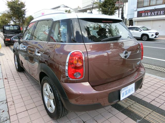 ＭＩＮＩ クーパー　クロスオーバー　ドライブレコーダー　ＥＴＣ　バックカメラ　ナビ　アルミホイール　キーレスエントリー　ＡＴ　盗難防止システム　ＡＢＳ　ＥＳＣ　ＣＤ　エアコン　パワーステアリング　パワーウィンドウ　運転席エアバッグ（16枚目）