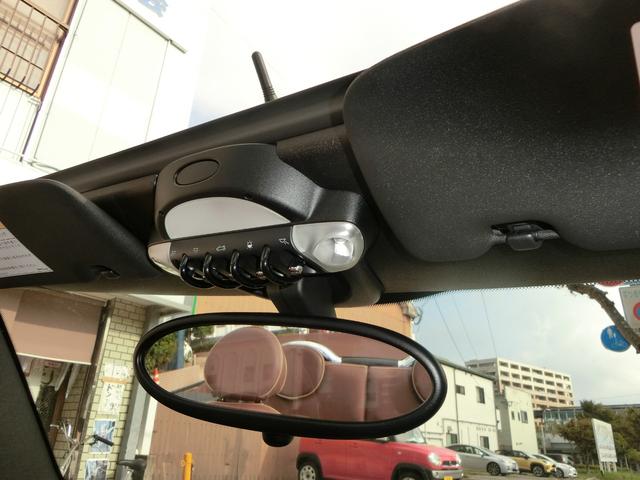 ＭＩＮＩ クーパー　コンバーチブル　オープンカー　ＥＴＣ　ＡＴ　キーレスエントリー　アルミホイール　盗難防止システム　ＡＢＳ　ＣＤ　エアコン　パワーステアリング　パワーウィンドウ（26枚目）