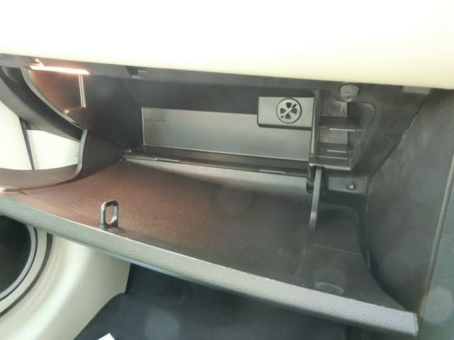 ＭＩＮＩ クーパーＳ　ＥＴＣ　バックカメラ　ナビ　アルミホイール　ＨＩＤ　サンルーフ　キーレスエントリー　ＡＴ　電動リアゲート　ＡＢＳ　ＣＤ　エアコン　パワーステアリング　パワーウィンドウ　運転席エアバッグ（30枚目）