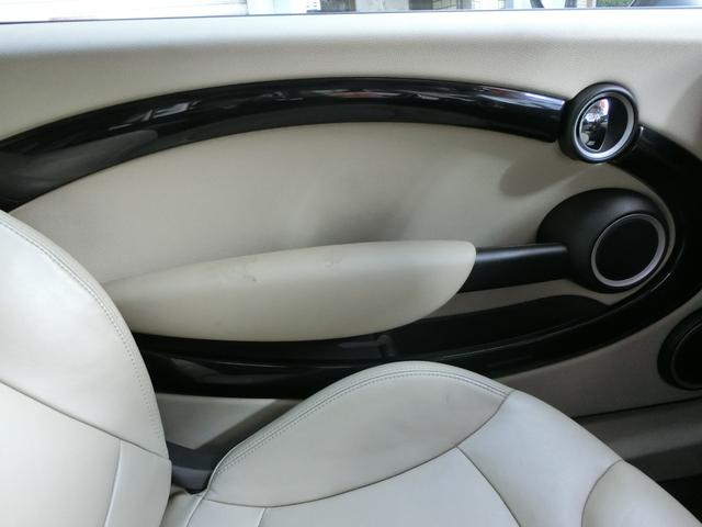 ＭＩＮＩ クーパーＳ　ＥＴＣ　バックカメラ　ナビ　アルミホイール　ＨＩＤ　サンルーフ　キーレスエントリー　ＡＴ　電動リアゲート　ＡＢＳ　ＣＤ　エアコン　パワーステアリング　パワーウィンドウ　運転席エアバッグ（36枚目）