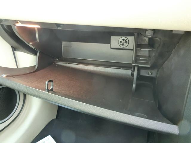 ＭＩＮＩ クーパーＳ　ＥＴＣ　バックカメラ　ナビ　アルミホイール　ＨＩＤ　サンルーフ　キーレスエントリー　ＡＴ　電動リアゲート　ＡＢＳ　ＣＤ　エアコン　パワーステアリング　パワーウィンドウ　運転席エアバッグ（37枚目）