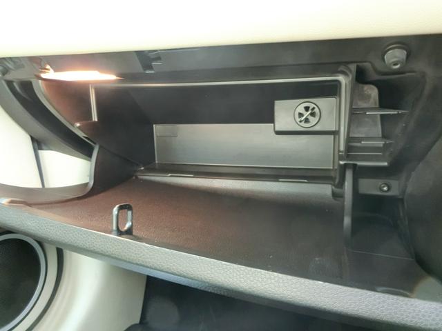 ＭＩＮＩ クーパーＳ　ＥＴＣ　バックカメラ　ナビ　アルミホイール　ＨＩＤ　サンルーフ　キーレスエントリー　ＡＴ　電動リアゲート　ＡＢＳ　ＣＤ　エアコン　パワーステアリング　パワーウィンドウ　運転席エアバッグ（41枚目）
