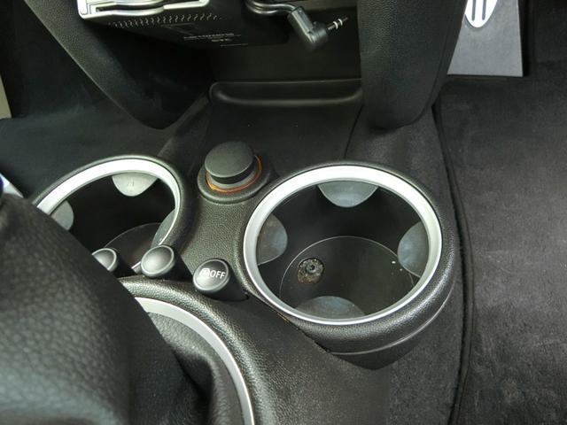 ＭＩＮＩ クーパーＳ　ＥＴＣ　バックカメラ　ナビ　アルミホイール　ＨＩＤ　サンルーフ　キーレスエントリー　ＡＴ　電動リアゲート　ＡＢＳ　ＣＤ　エアコン　パワーステアリング　パワーウィンドウ　運転席エアバッグ（46枚目）
