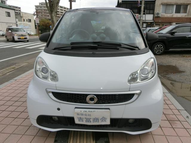 スマートフォーツークーペ 　ＥＴＣ　ナビ　ＡＴ　キーレスエントリー　アルミホイール　ＥＳＣ　ＣＤ　ＤＶＤ再生　Ｂｌｕｅｔｏｏｔｈ　エアコン（12枚目）