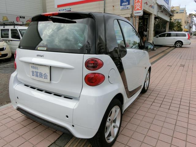 スマートフォーツークーペ 　ＥＴＣ　ナビ　ＡＴ　キーレスエントリー　アルミホイール　ＥＳＣ　ＣＤ　ＤＶＤ再生　Ｂｌｕｅｔｏｏｔｈ　エアコン（15枚目）