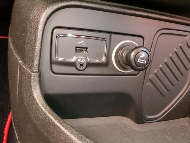 CHRYSLER JEEP JEEP RENEGADE LONGITUDE