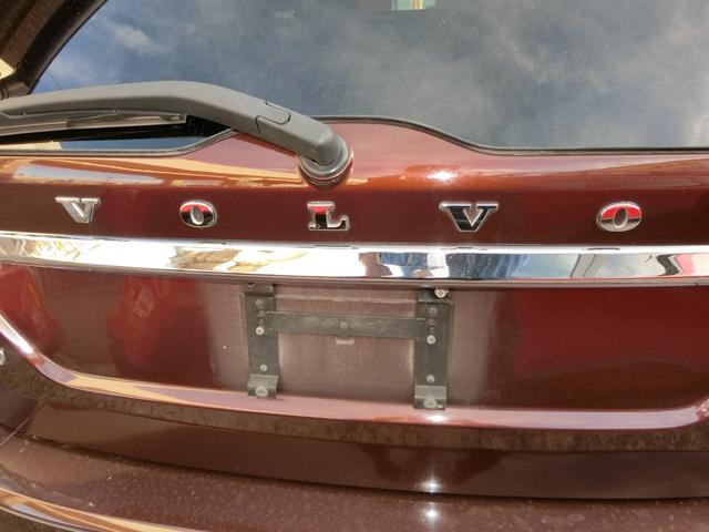 ＸＣ６０ 　ＥＴＣ　バックカメラ　クリアランスソナー　レーンアシスト　衝突被害軽減システム　ナビ　オートライト　アルミホイール　キーレスエントリー　電動格納ミラー　シートヒーター　ＡＴ　盗難防止システム　ＣＤ（18枚目）