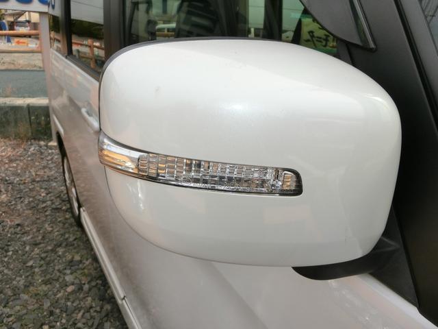スペーシアカスタムＺ ベースグレード　ドライブレコーダー　ＥＴＣ　バックカメラ　両側スライド・片側電動　ナビ　ＴＶ　ＨＩＤ　スマートキー　アイドリングストップ　電動格納ミラー　シートヒーター　ベンチシート　ＣＶＴ　盗難防止システム　ＡＢＳ（21枚目）