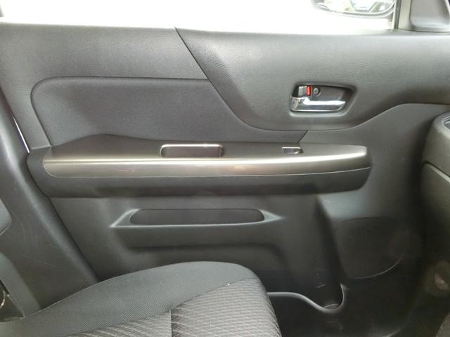 スペーシアカスタムＺ ベースグレード　ドライブレコーダー　ＥＴＣ　バックカメラ　両側スライド・片側電動　ナビ　ＴＶ　ＨＩＤ　スマートキー　アイドリングストップ　電動格納ミラー　シートヒーター　ベンチシート　ＣＶＴ　盗難防止システム　ＡＢＳ（50枚目）