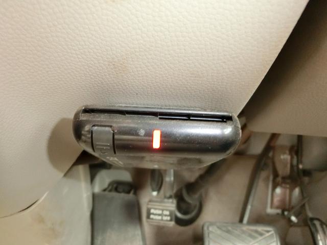 エブリイワゴン PZターボスペシャル ETC バックカメラ 両側電動スライドドア ナビ HID キーレスエントリー 電動格納ミラー AT 盗難防止システム ABS CD DVD再生 アルミホイール 衝突安全ボディ エアコン(8枚目)