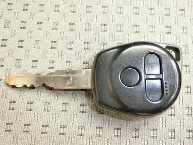 エブリイワゴン PZターボスペシャル ETC バックカメラ 両側電動スライドドア ナビ HID キーレスエントリー 電動格納ミラー AT 盗難防止システム ABS CD DVD再生 アルミホイール 衝突安全ボディ エアコン(12枚目)