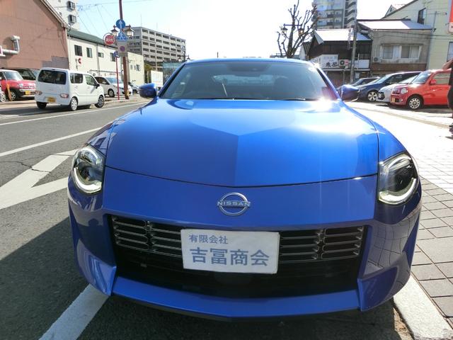 フェアレディZ バージョンST バックカメラ ナビ クリアランスソナー オートクルーズコントロール 衝突被害軽減システム MT ターボ LEDヘッドランプ スマートキー シートヒーター アルミホイール 盗難防止システム(12枚目)