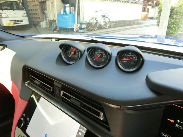 フェアレディZ バージョンST バックカメラ ナビ クリアランスソナー オートクルーズコントロール 衝突被害軽減システム MT ターボ LEDヘッドランプ スマートキー シートヒーター アルミホイール 盗難防止システム(34枚目)