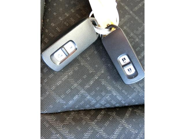 Ｎ－ＷＧＮカスタム Ｇ・Ｌパッケージ　ドライブレコーダー　ＥＴＣ　バックカメラ　ナビ　オートクルーズコントロール　ＨＩＤ　スマートキー　アイドリングストップ　電動格納ミラー　ベンチシート　ＣＶＴ　盗難防止システム　ＡＢＳ　ＥＳＣ　ＣＤ（50枚目）