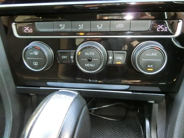 ゴルフ 　バックカメラ　ナビ　オートクルーズコントロール　衝突被害軽減システム　アルミホイール　オートライト　ＬＥＤヘッドランプ　スマートキー　アイドリングストップ　ＡＴ　盗難防止システム　ＡＢＳ　ＥＳＣ　ＣＤ（5枚目）