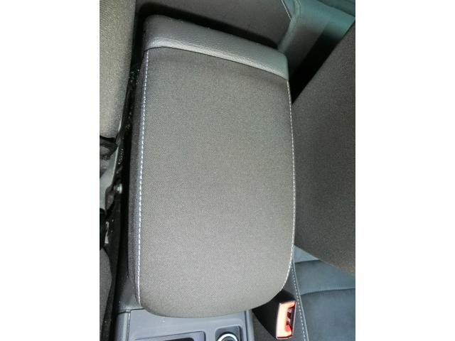 ゴルフ 　バックカメラ　ナビ　オートクルーズコントロール　衝突被害軽減システム　アルミホイール　オートライト　ＬＥＤヘッドランプ　スマートキー　アイドリングストップ　ＡＴ　盗難防止システム　ＡＢＳ　ＥＳＣ　ＣＤ（43枚目）