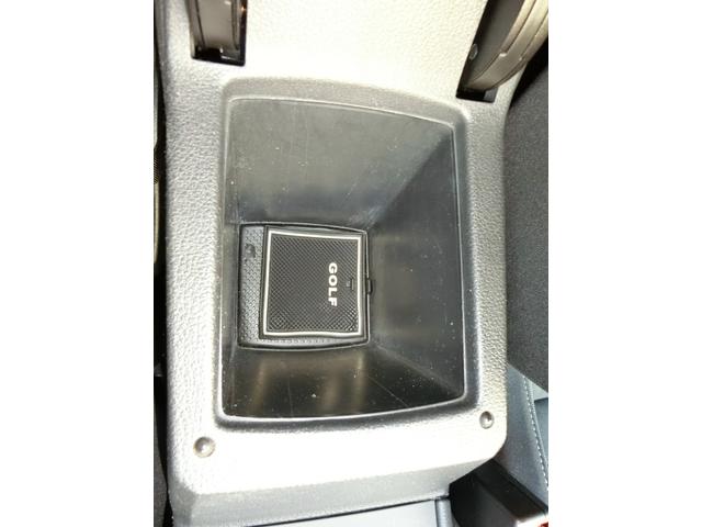 ゴルフ 　バックカメラ　ナビ　オートクルーズコントロール　衝突被害軽減システム　アルミホイール　オートライト　ＬＥＤヘッドランプ　スマートキー　アイドリングストップ　ＡＴ　盗難防止システム　ＡＢＳ　ＥＳＣ　ＣＤ（44枚目）