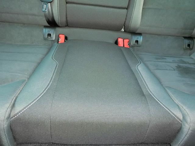 ゴルフ 　バックカメラ　ナビ　オートクルーズコントロール　衝突被害軽減システム　アルミホイール　オートライト　ＬＥＤヘッドランプ　スマートキー　アイドリングストップ　ＡＴ　盗難防止システム　ＡＢＳ　ＥＳＣ　ＣＤ（54枚目）