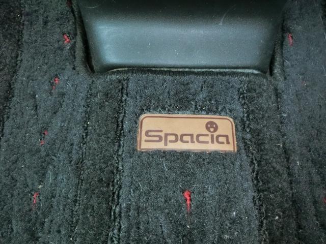 スペーシア ハイブリッドＸ　全周囲カメラ　両側電動スライドドア　ナビ　ＴＶ　クリアランスソナー　レーンアシスト　衝突被害軽減システム　オートライト　スマートキー　アイドリングストップ　電動格納ミラー　シートヒーター　ベンチシート（53枚目）