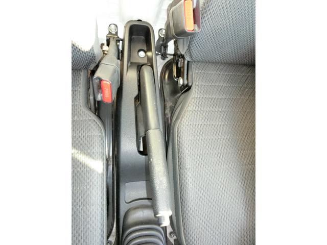 ハイゼットトラック 　ワンオーナー　ＭＴ　衝突被害軽減システム　ＥＳＣ　エアコン　パワーステアリング　運転席エアバッグ　助手席エアバッグ（7枚目）