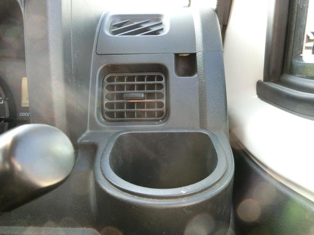 ハイゼットトラック 　ワンオーナー　ＭＴ　衝突被害軽減システム　ＥＳＣ　エアコン　パワーステアリング　運転席エアバッグ　助手席エアバッグ（10枚目）